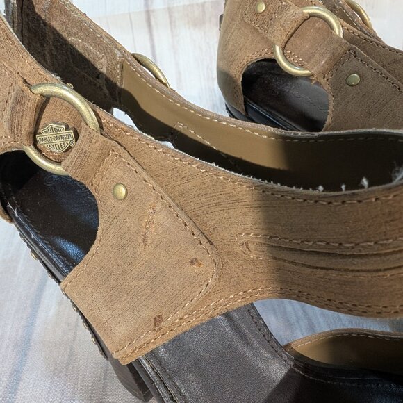 Harley Davidson Women's Gillian Tan Leather Strappy Studded Heels Size 8.5 - Picture 2 of 10